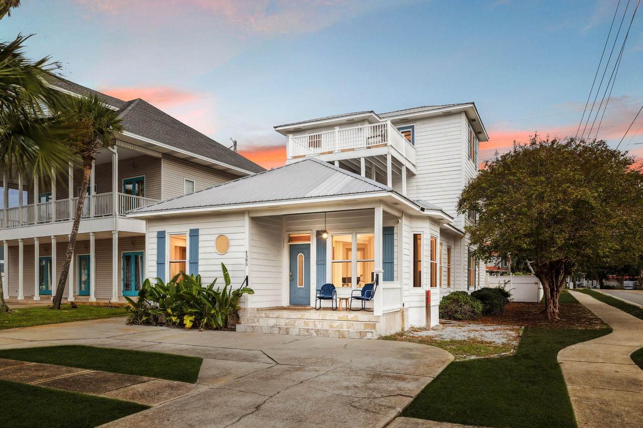 4585 Luke Avenue - Photo 1