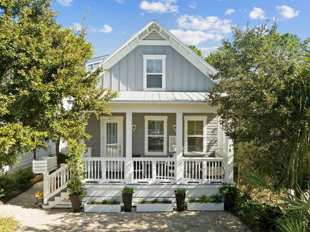 255 Emerald Beach Circle - Photo 1