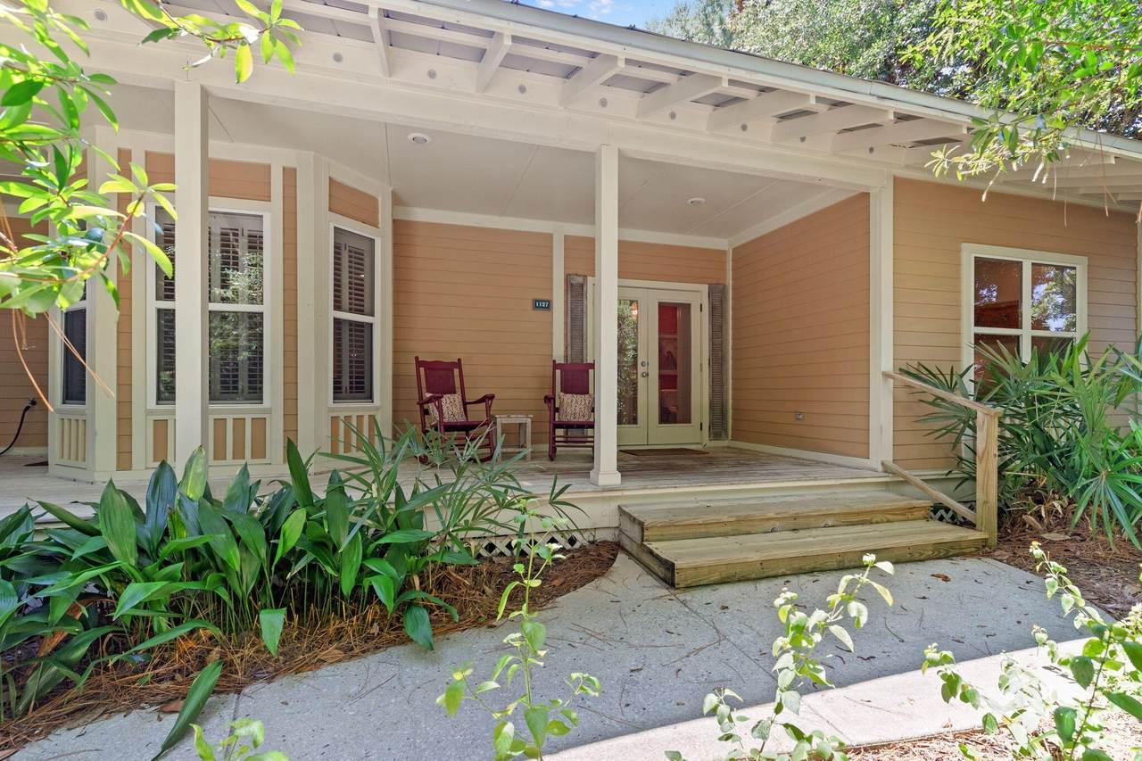 1127 Prestwick Place - Photo 1