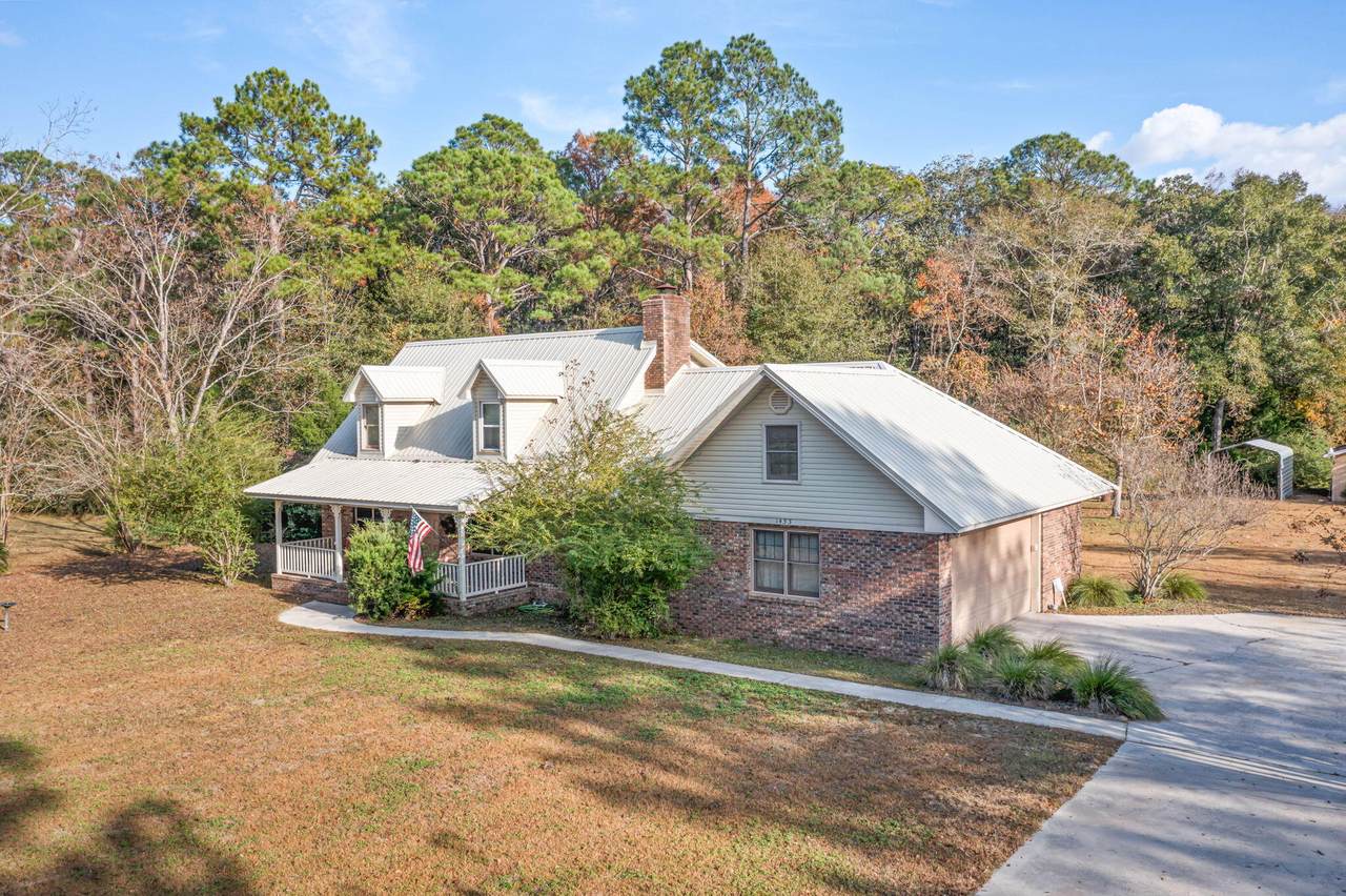 1453 Hwy 277 - Photo 1