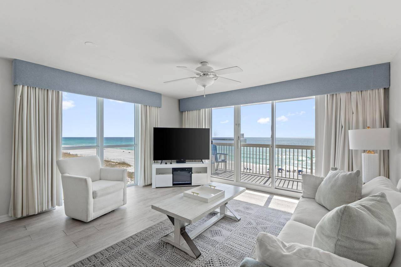 1002 Highway 98 - Photo 1