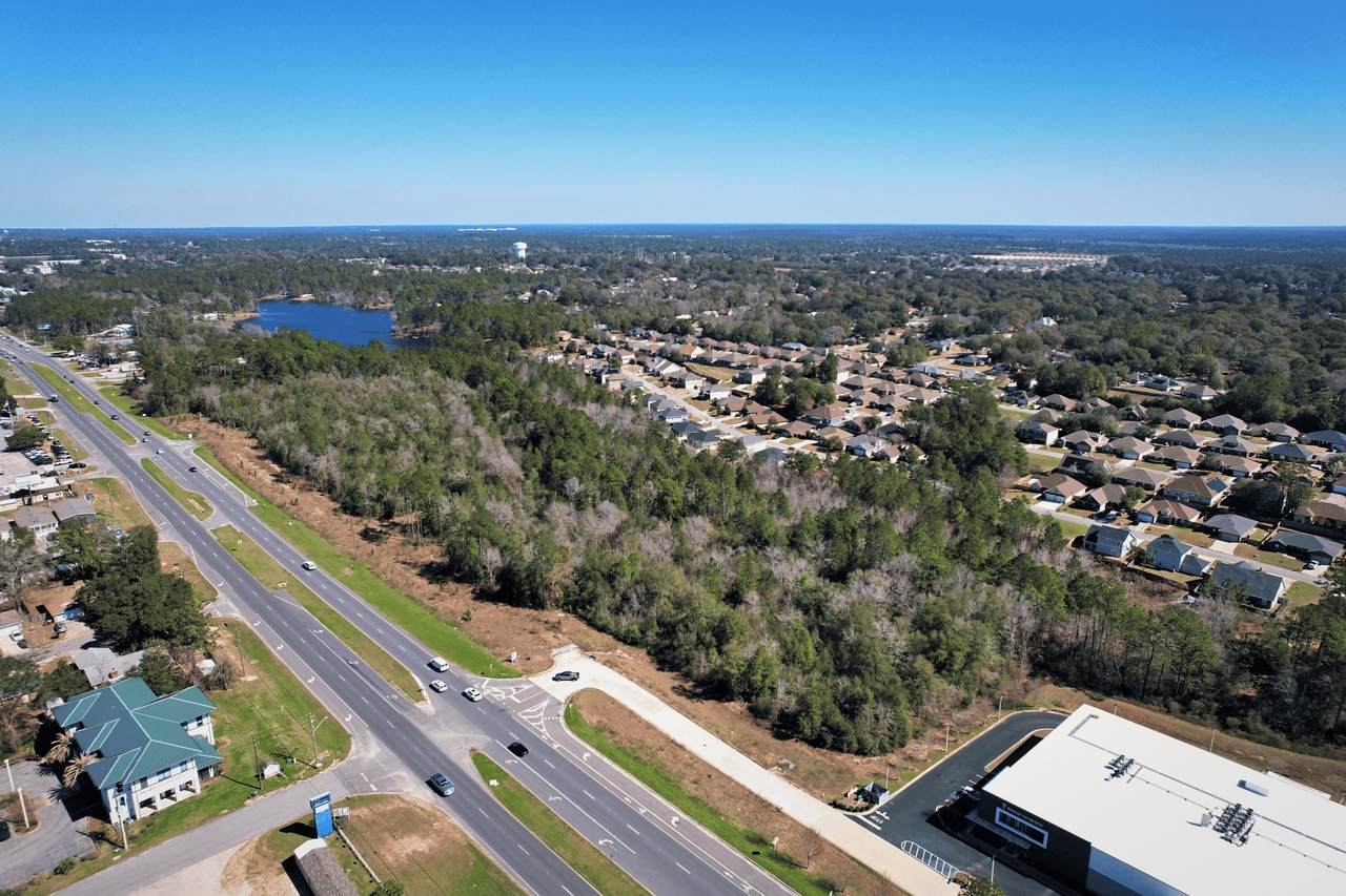 SR 85 Crestview - Photo 1