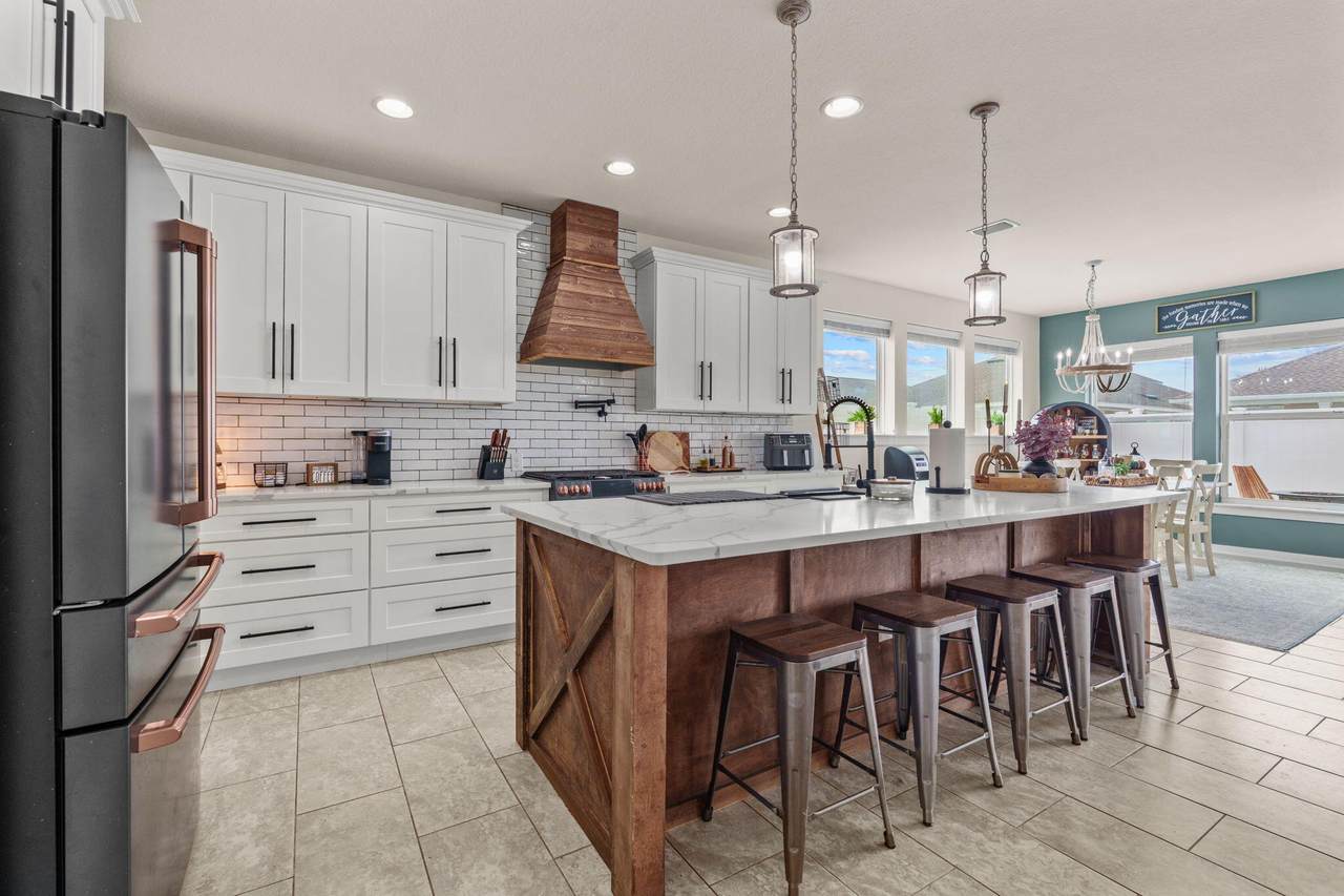 105 Johnson Bayou Drive - Photo 1