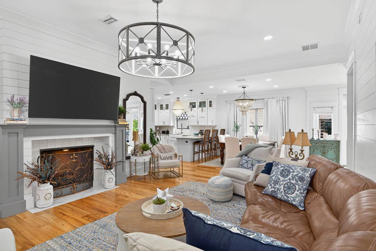 1239 Deerwood Drive - Photo 1