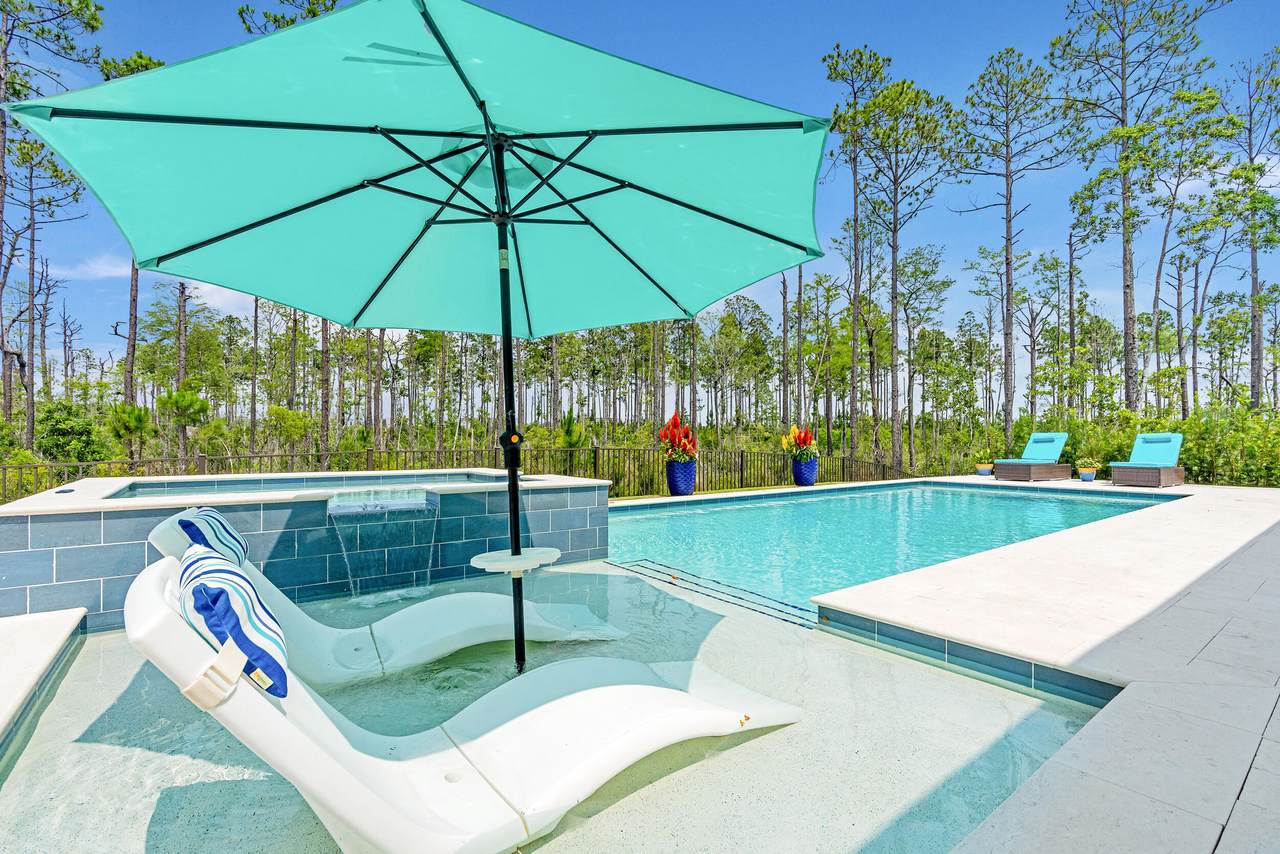 276 Lafayette Road - Photo 1