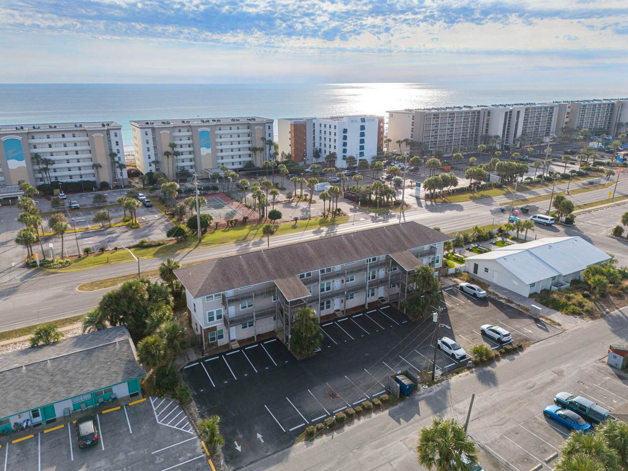 304 Barracuda Avenue - Photo 1