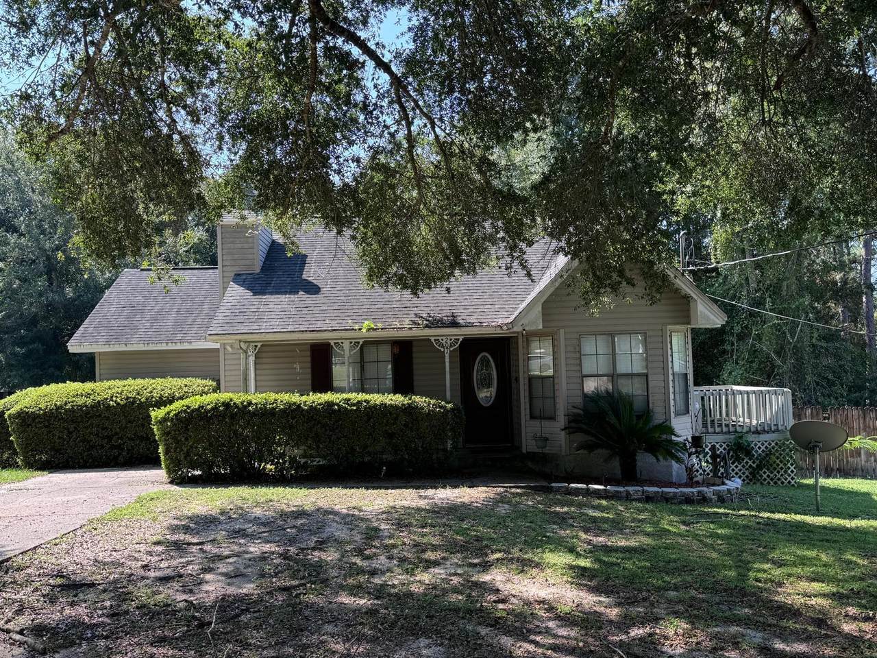 207 Pinoak Court - Photo 1