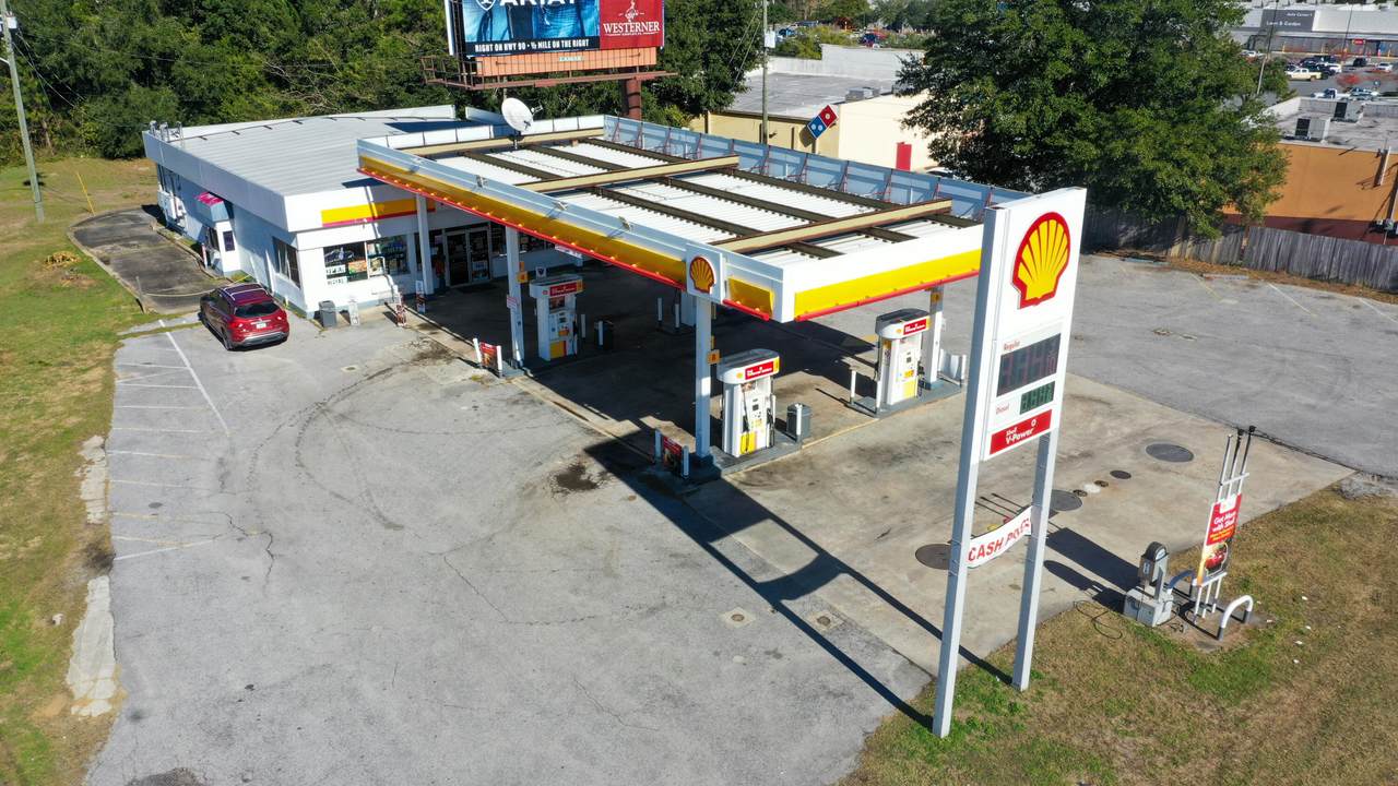 1699 Main Street - Photo 1