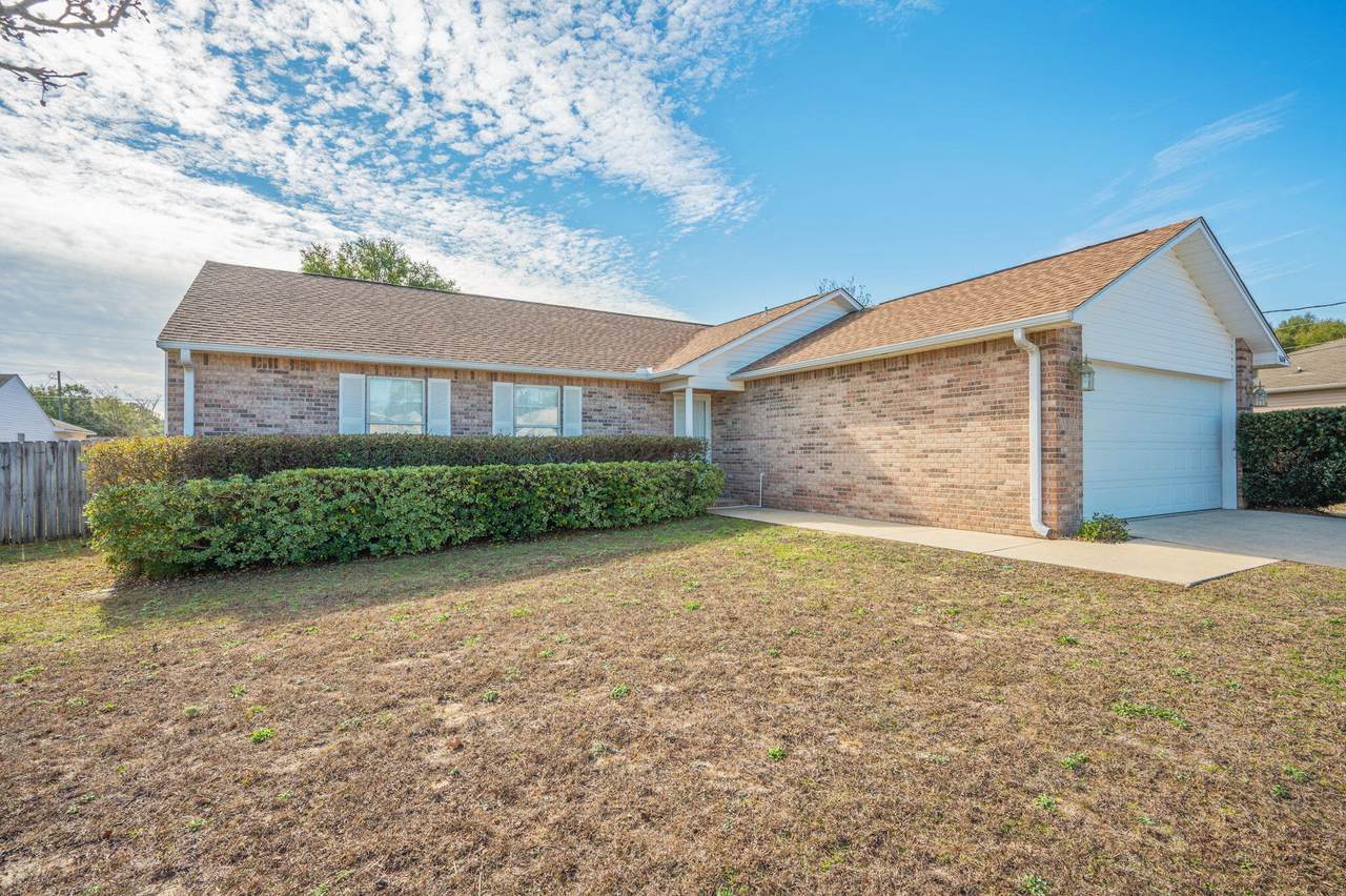 3304 Skywagon Drive - Photo 1