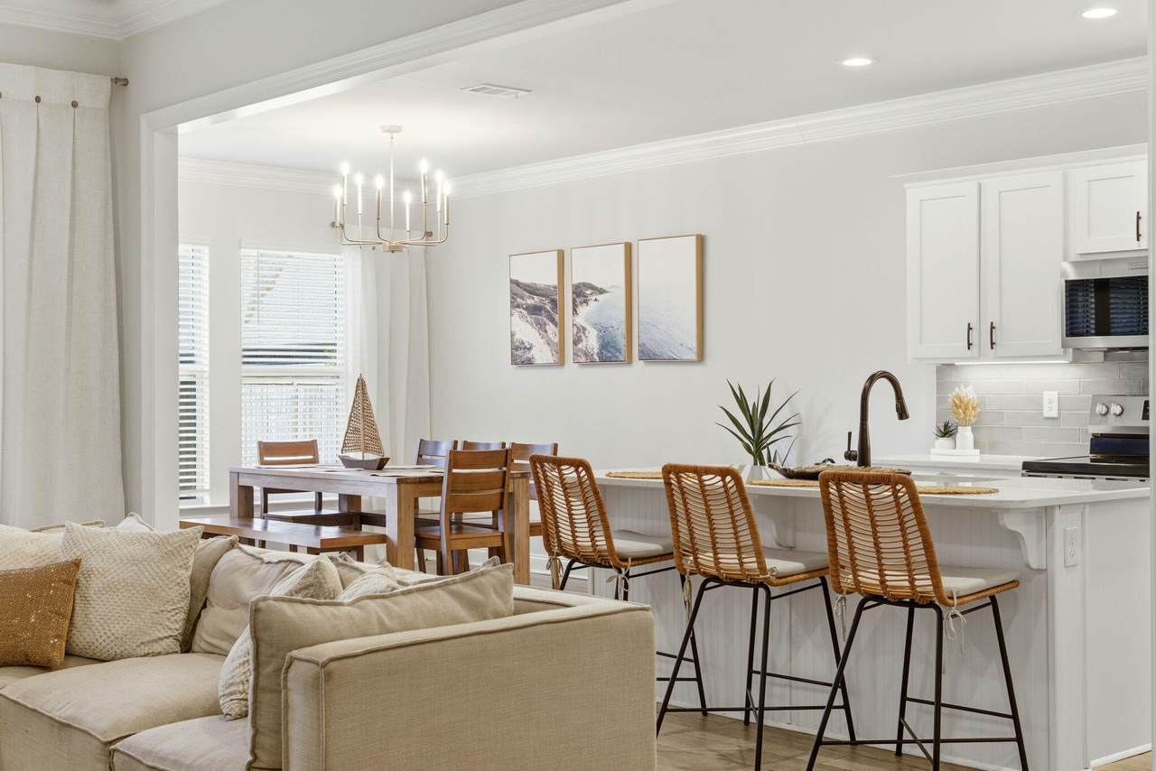 1467 Penn State Court - Photo 1