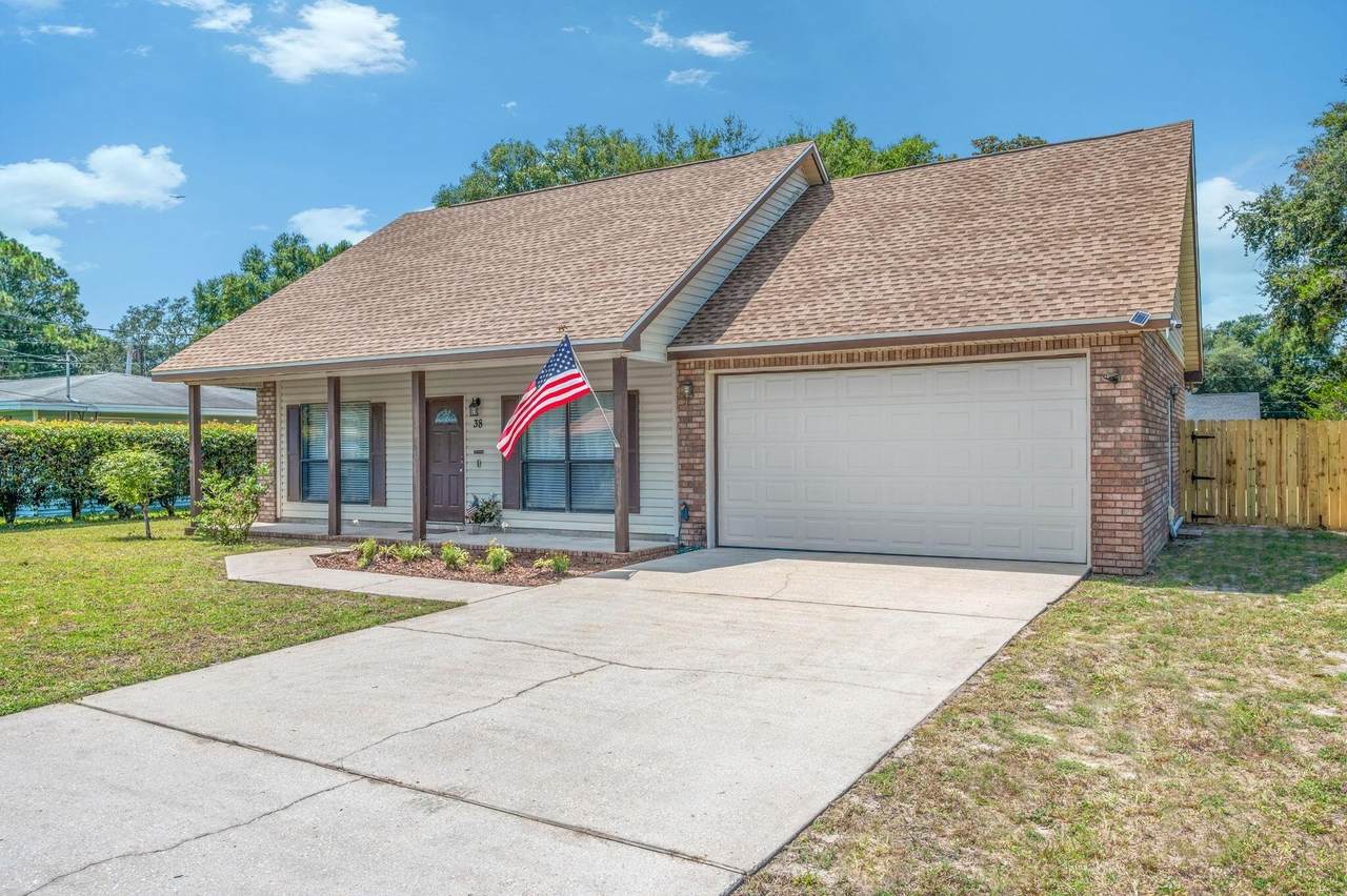 38 Poulton Drive - Photo 1