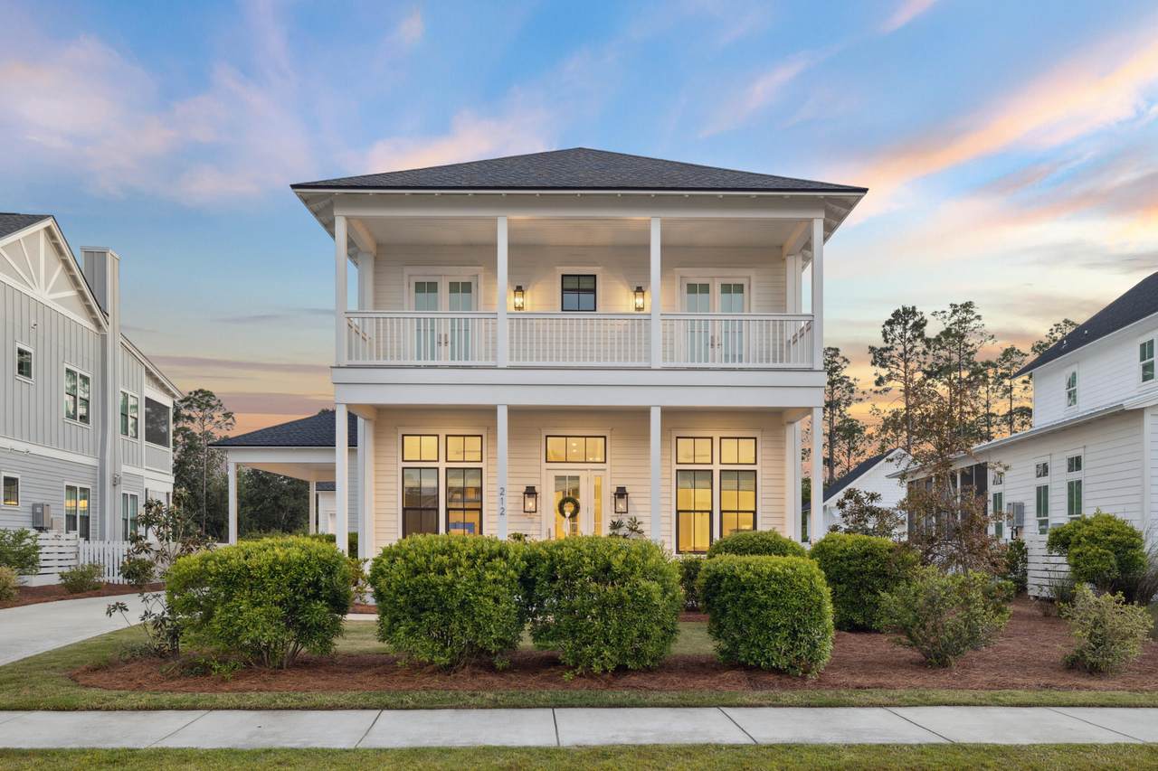 212 Sawbuck Drive - Photo 1