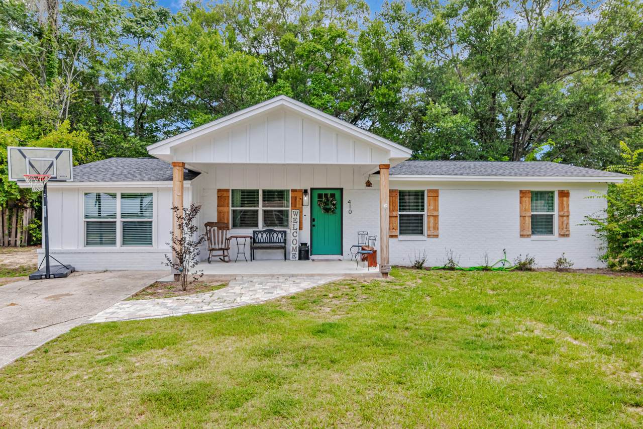 410 James Avenue - Photo 1