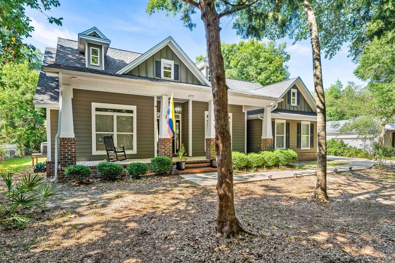 177 Blue Heron Drive - Photo 1