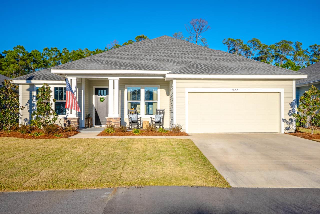 929 Breakfast Point Boulevard - Photo 1