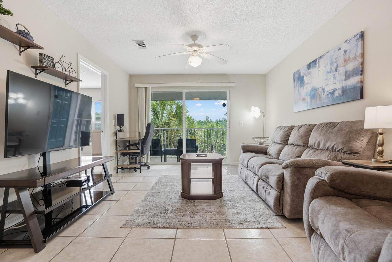 4270 Calinda Lane - Photo 1