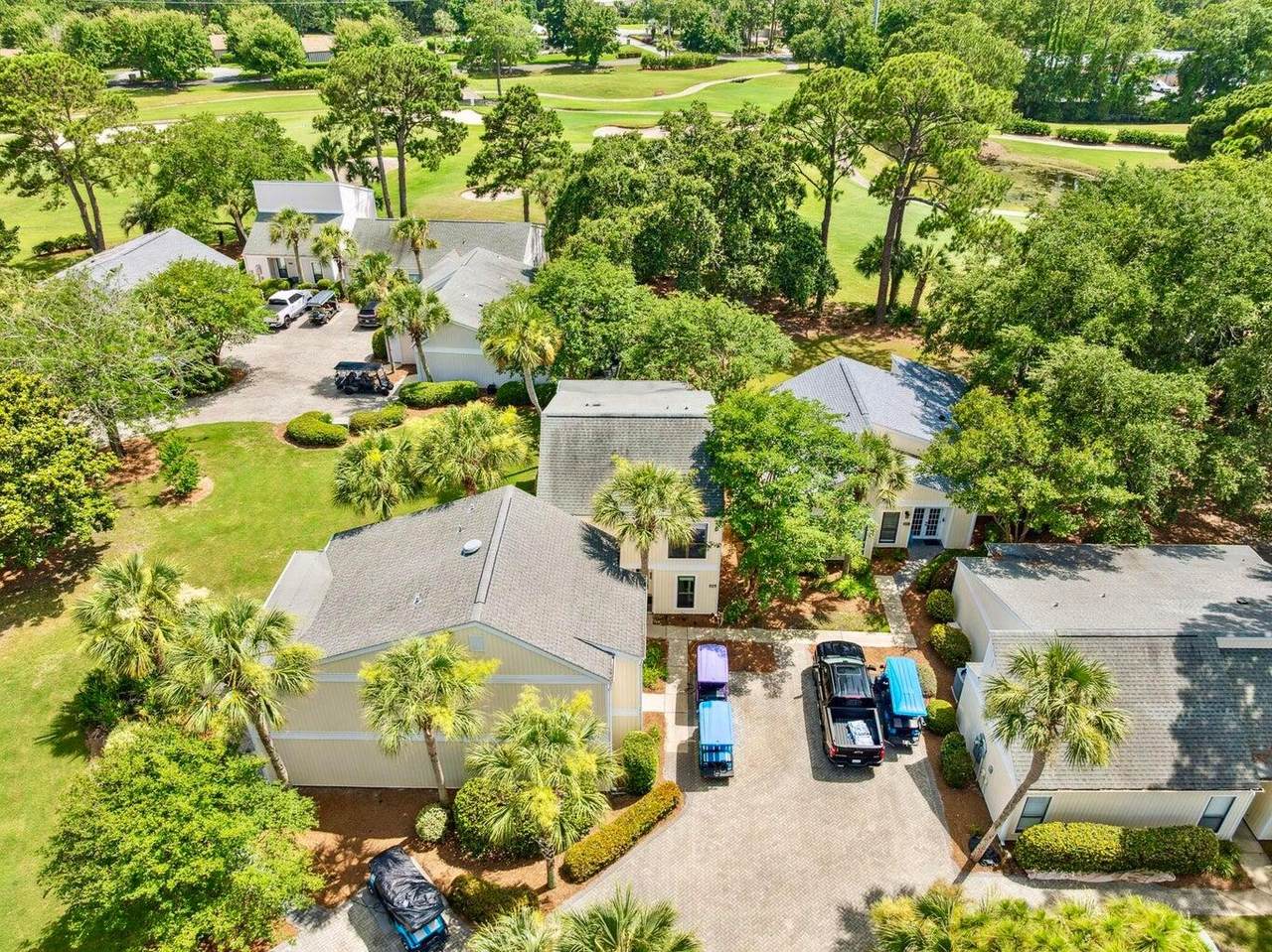 736 Sandpiper Place - Photo 1