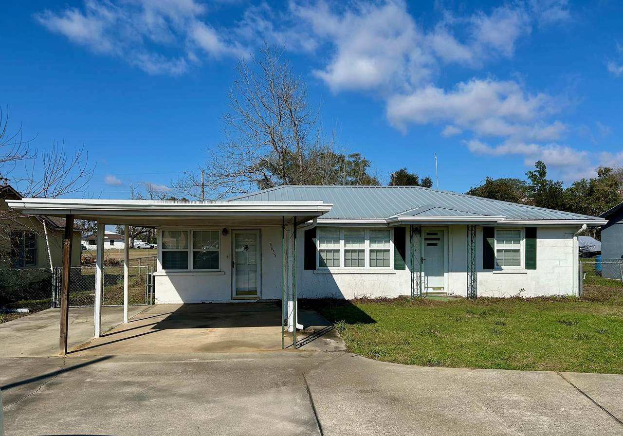 2835 71 Highway - Photo 1