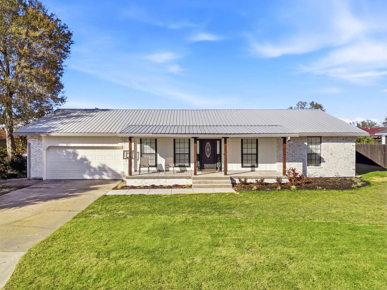 1218 Tuscany Road - Photo 1