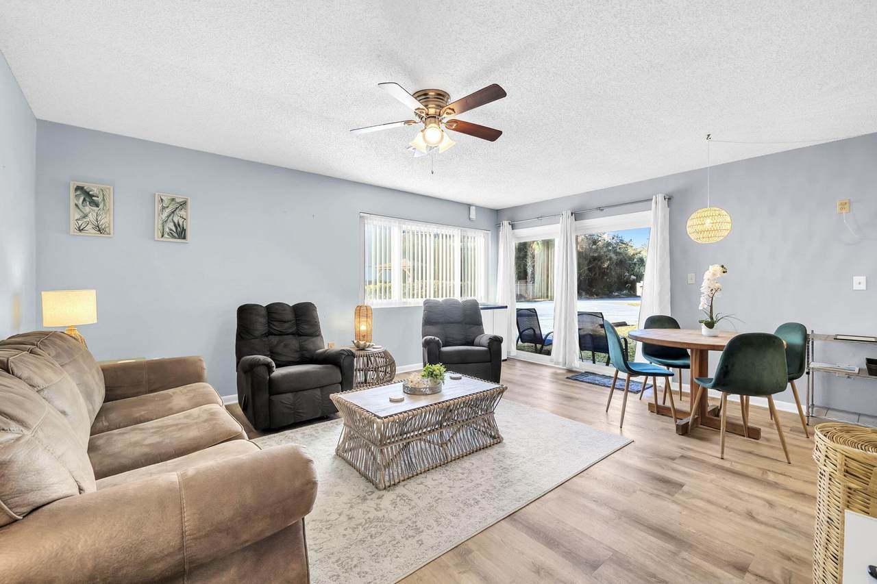 107 Surf Song Lane - Photo 1