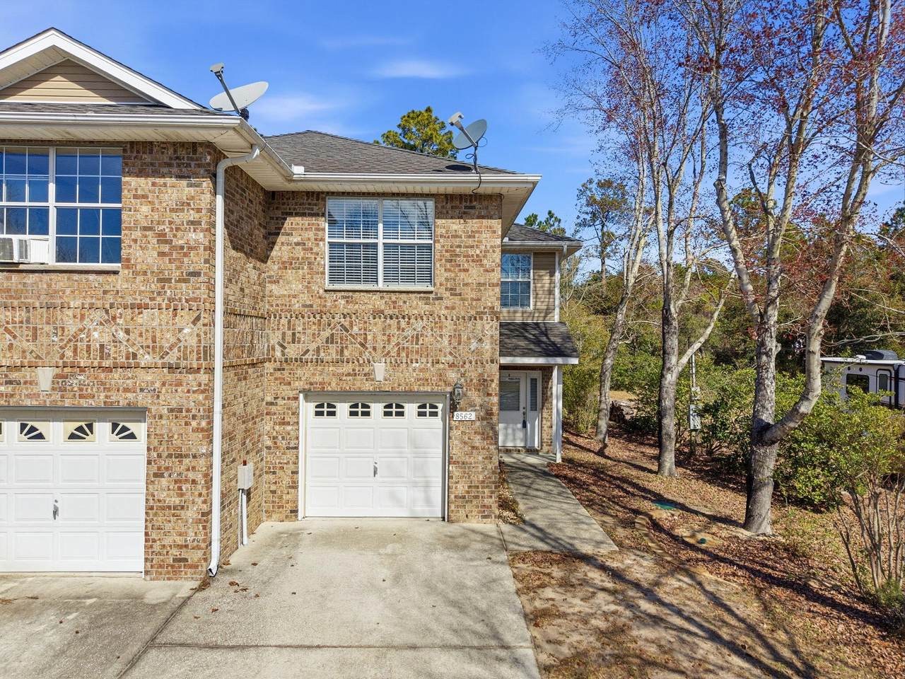 https://bt-photos.global.ssl.fastly.net/emerald/1280_boomver_1_994586-2.jpg