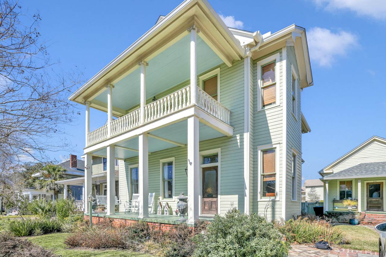 316 Strong Street - Photo 1