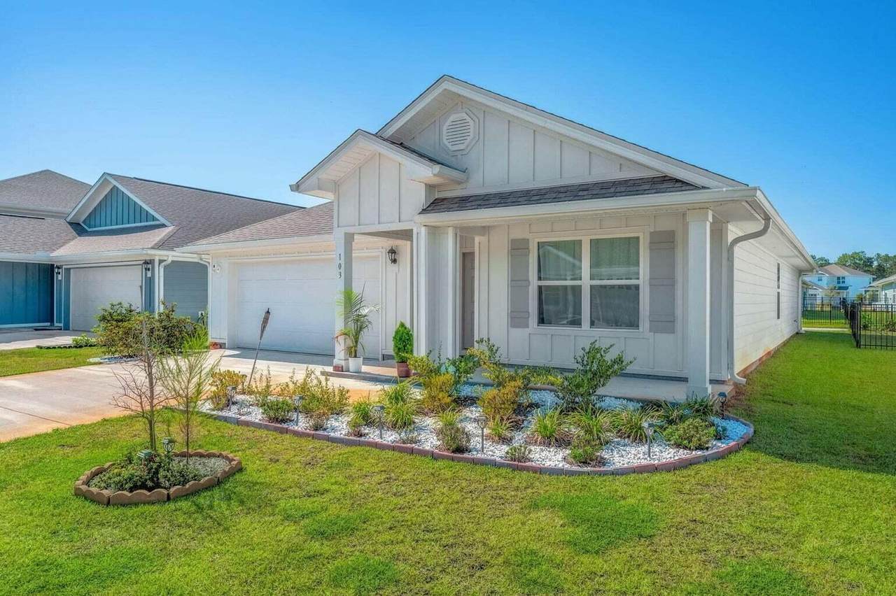 103 Riverwalk Circle - Photo 1