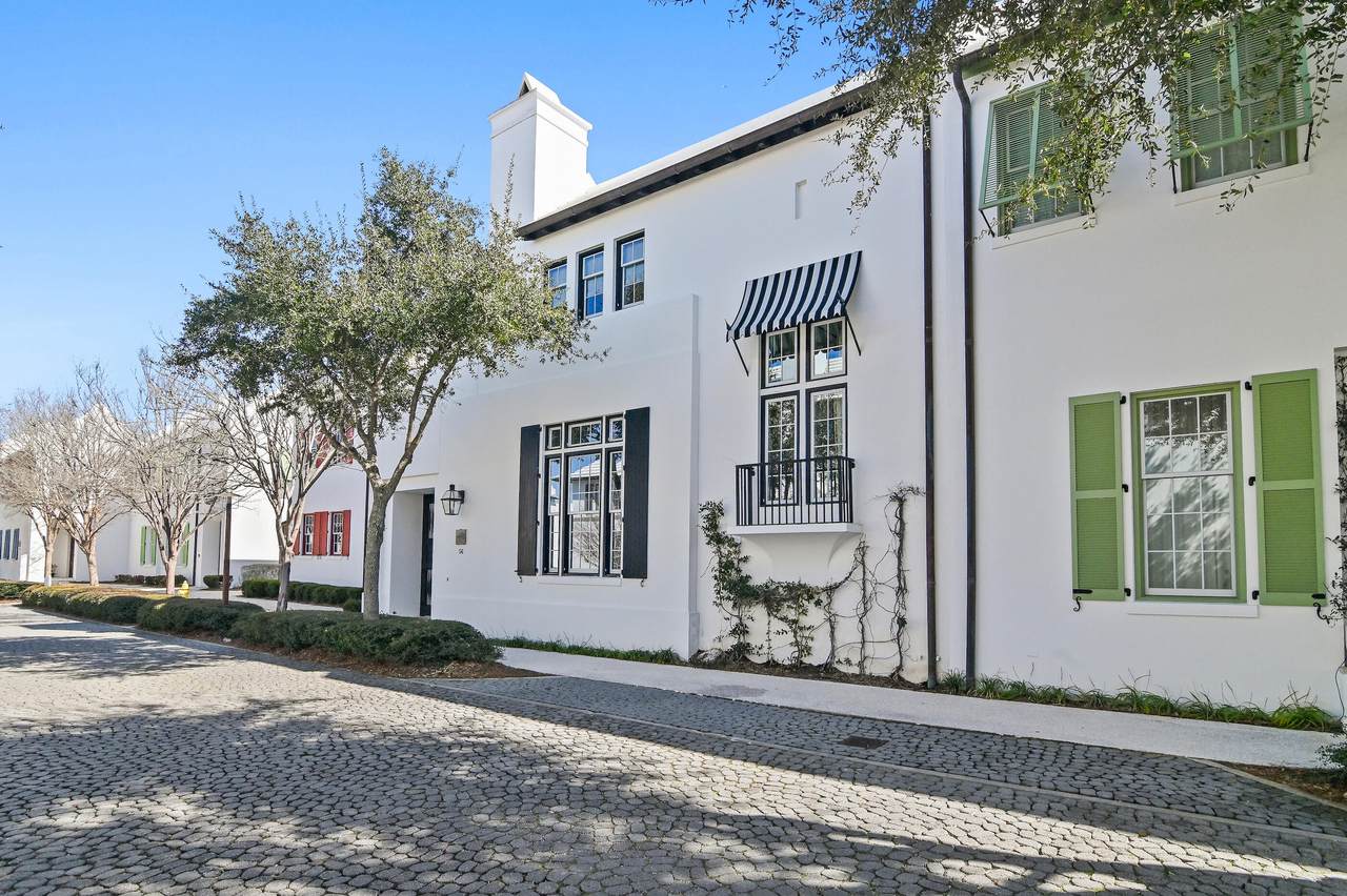 56 Charles Street - Photo 1