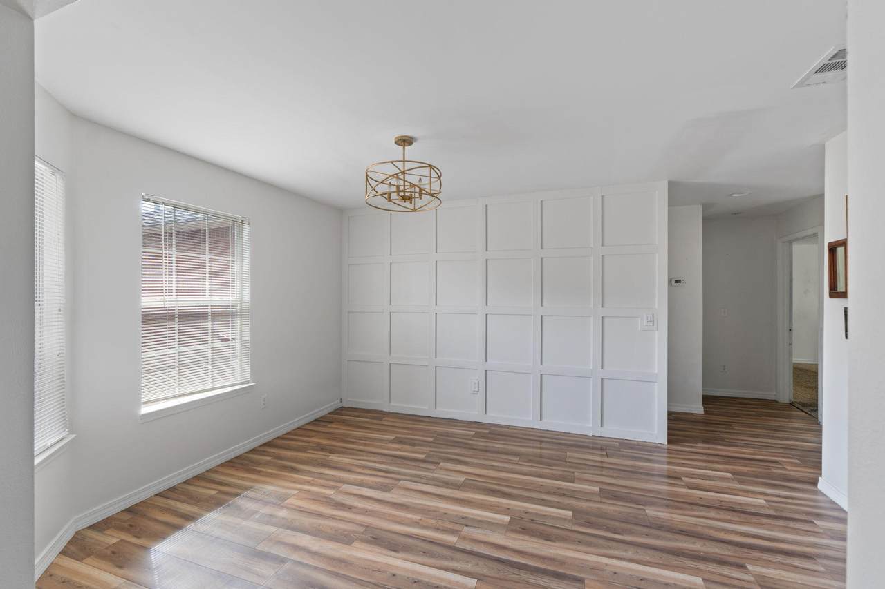 450 Jillian Drive - Photo 1