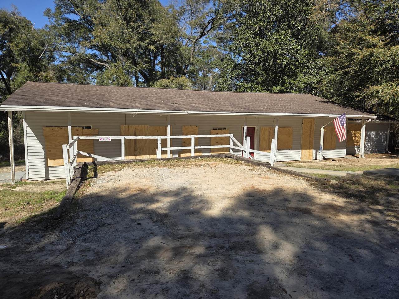 502 Beech Avenue - Photo 1