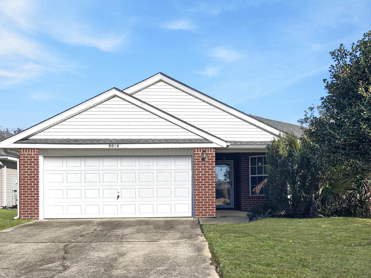 9018 Camelot Place - Photo 1
