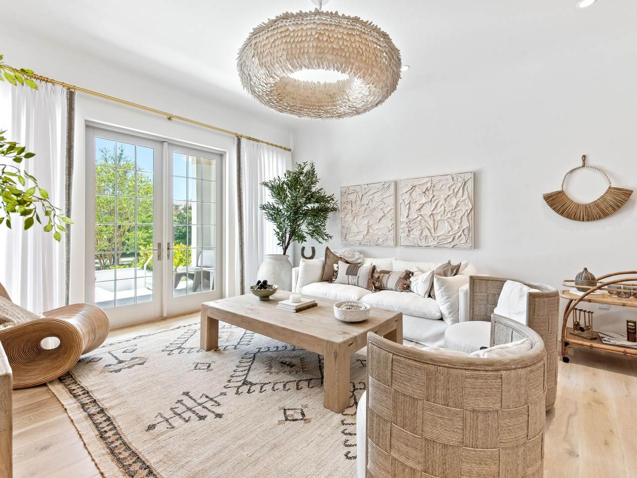 45 Solaire Way - Photo 1