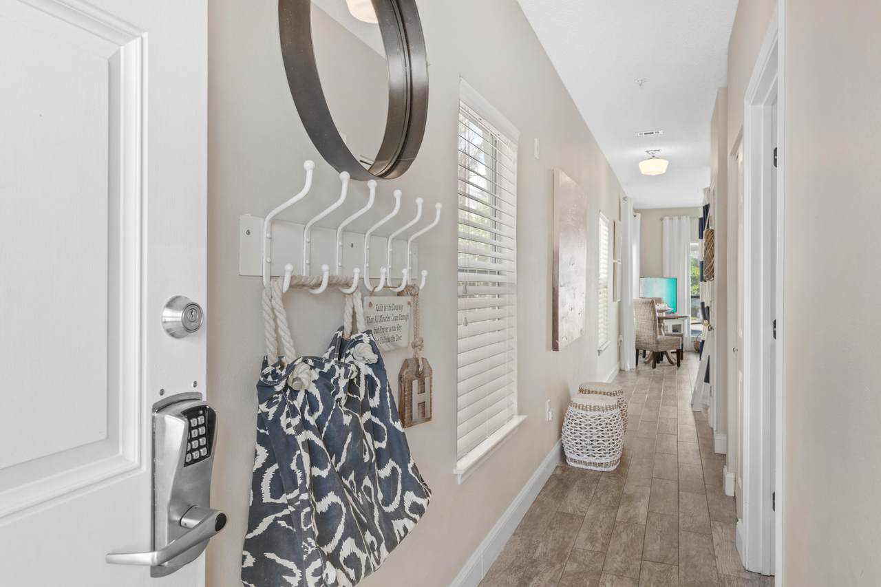 73 Shirah Street - Photo 1