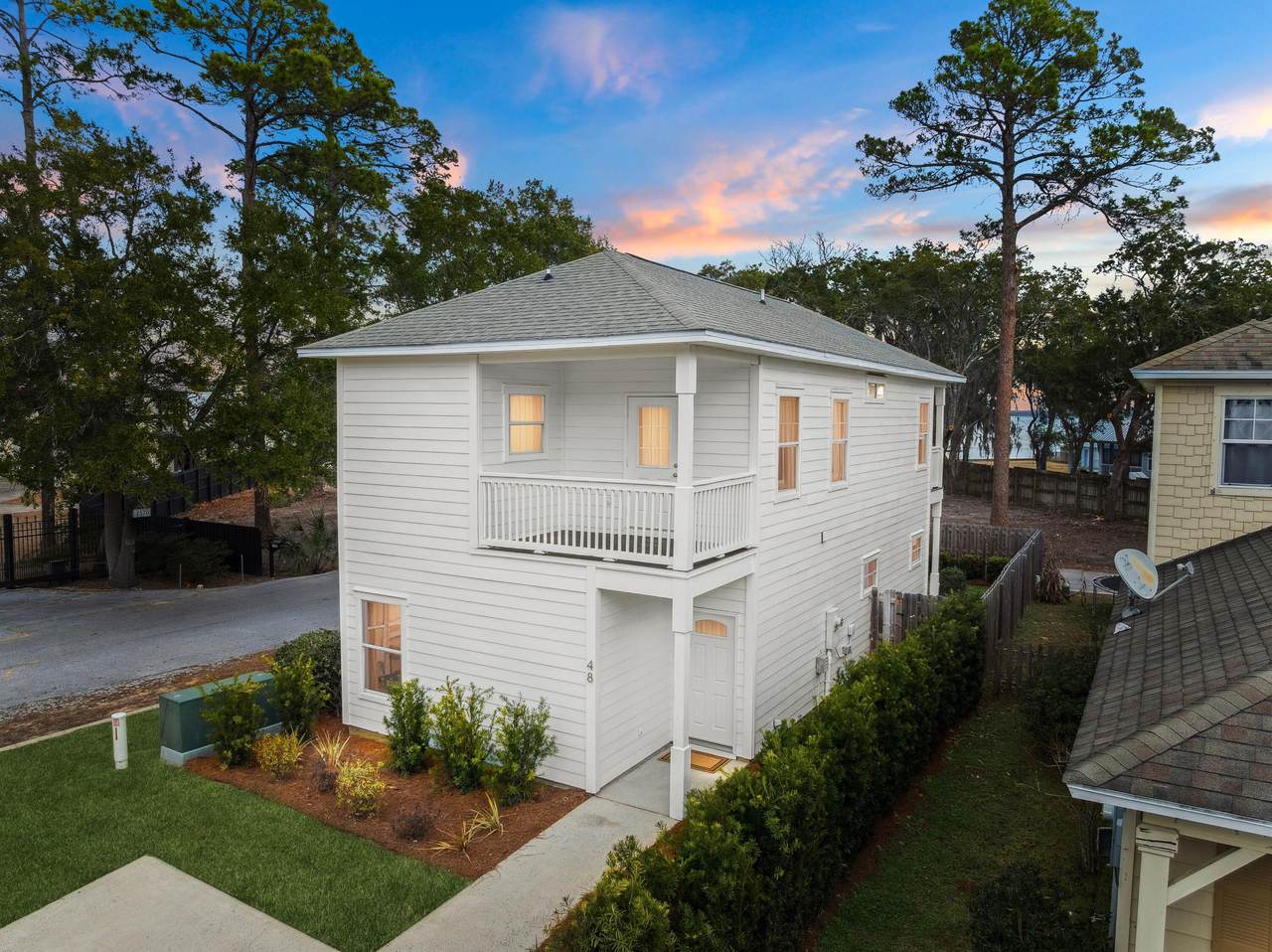 48 Pine Tree Way - Photo 1