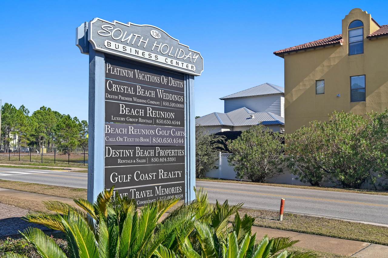 136 Holiday Road Road - Photo 1