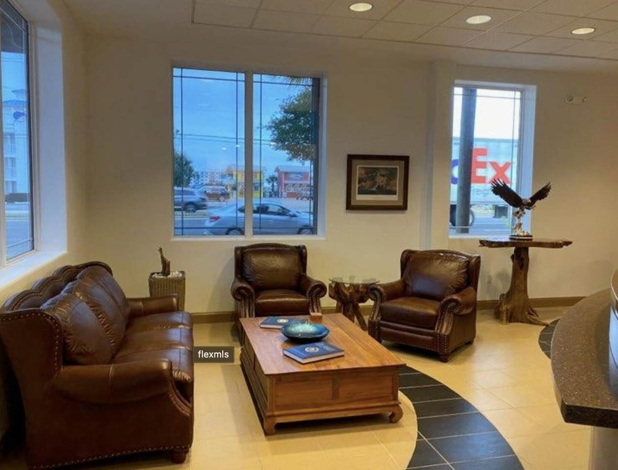 https://bt-photos.global.ssl.fastly.net/emerald/1280_boomver_1_996742-2.jpg