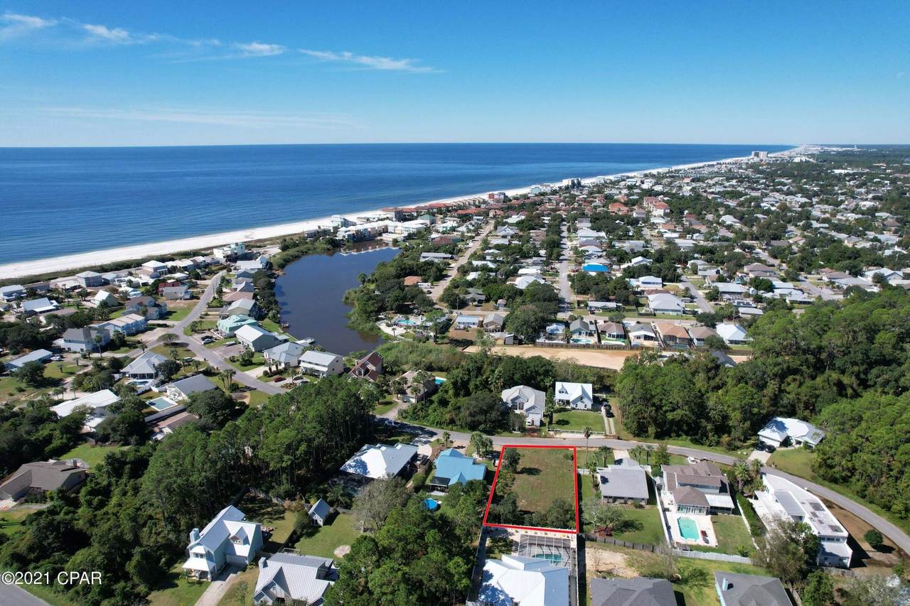 21129 Lakeview Drive - Photo 1