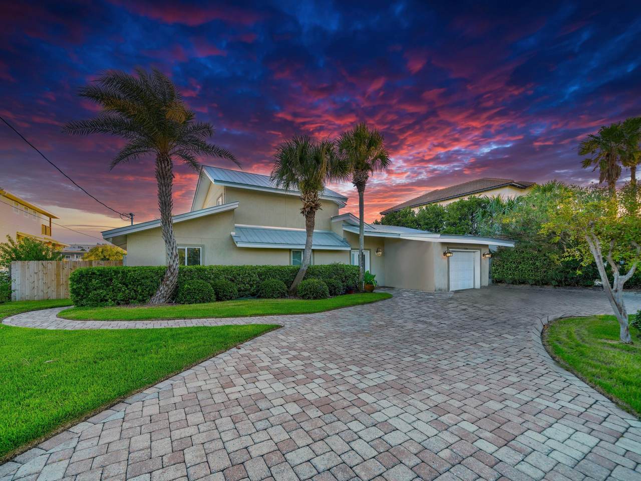 524 Vera Cruz Drive - Photo 1