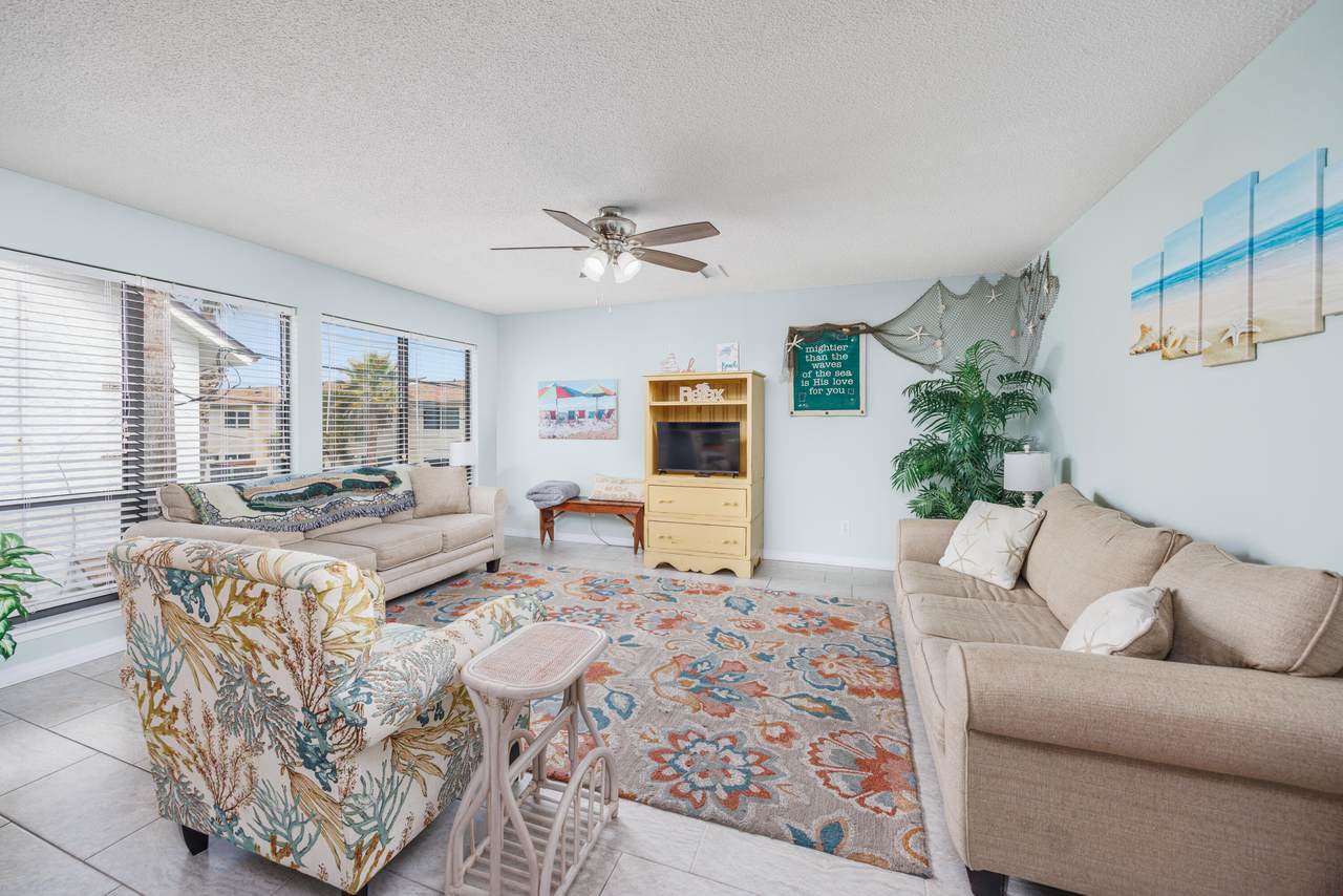 8425 Gulf Boulevard - Photo 1