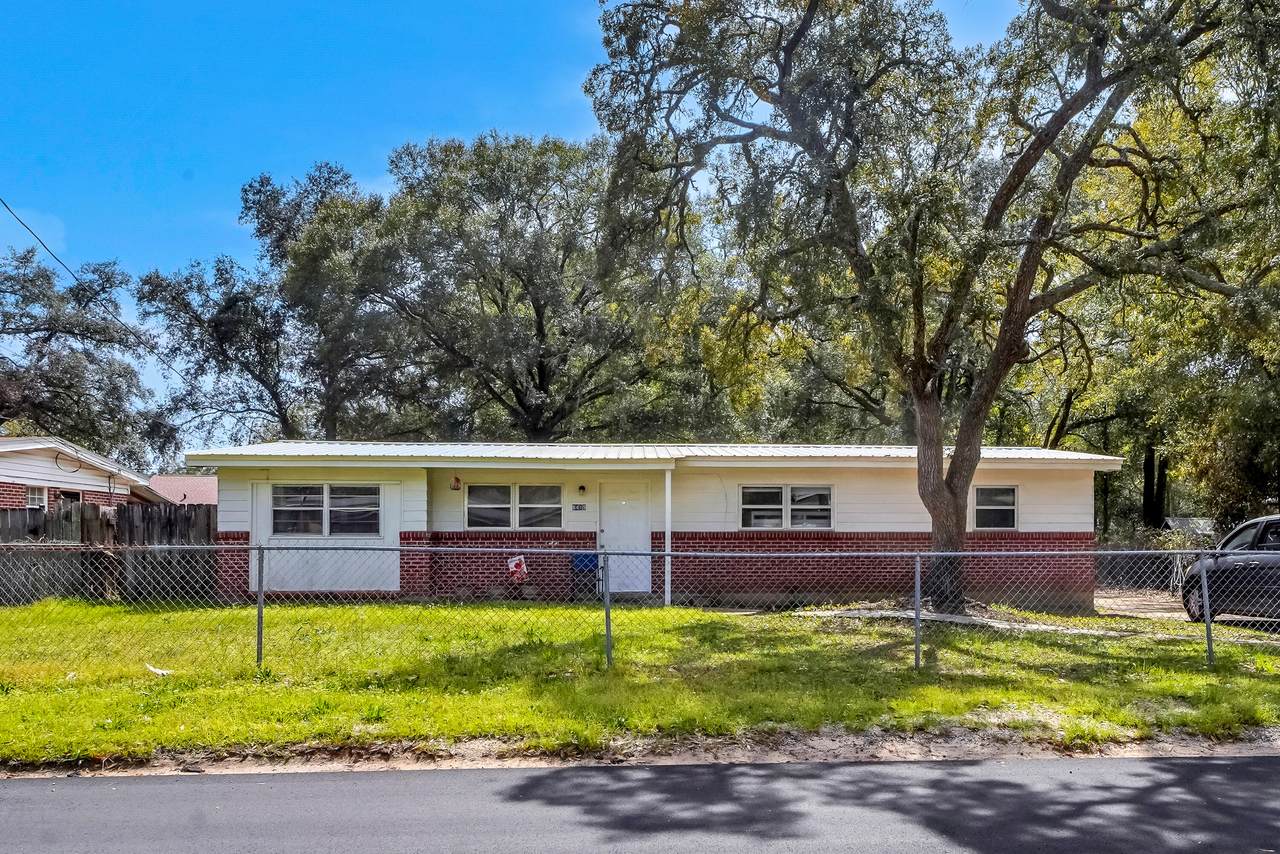 6419 Julia Drive - Photo 1