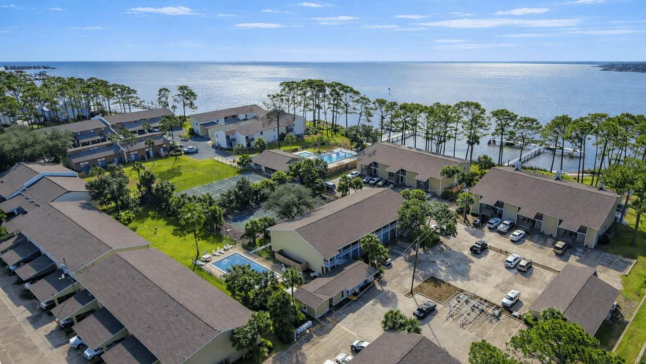 6903 Lagoon Drive - Photo 1