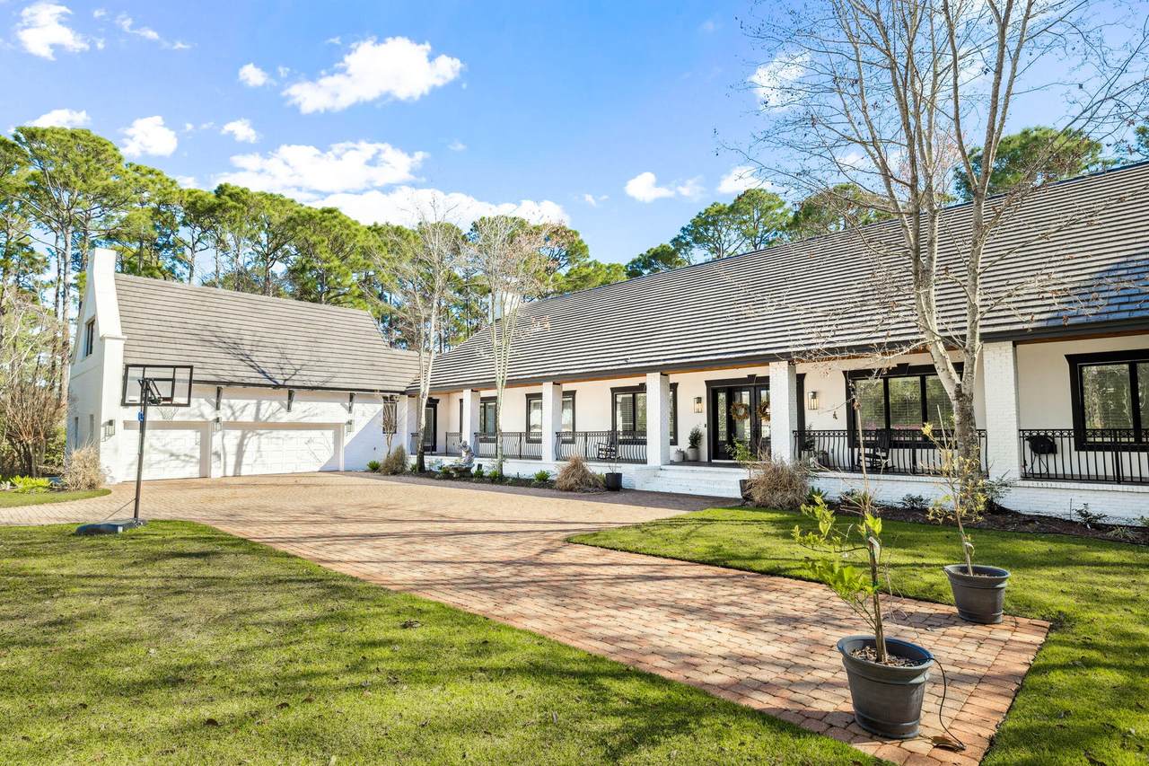 410 Windjammer Court - Photo 1