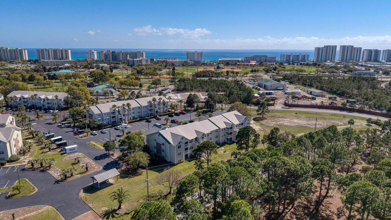 4090 Dancing Cloud Court - Photo 1