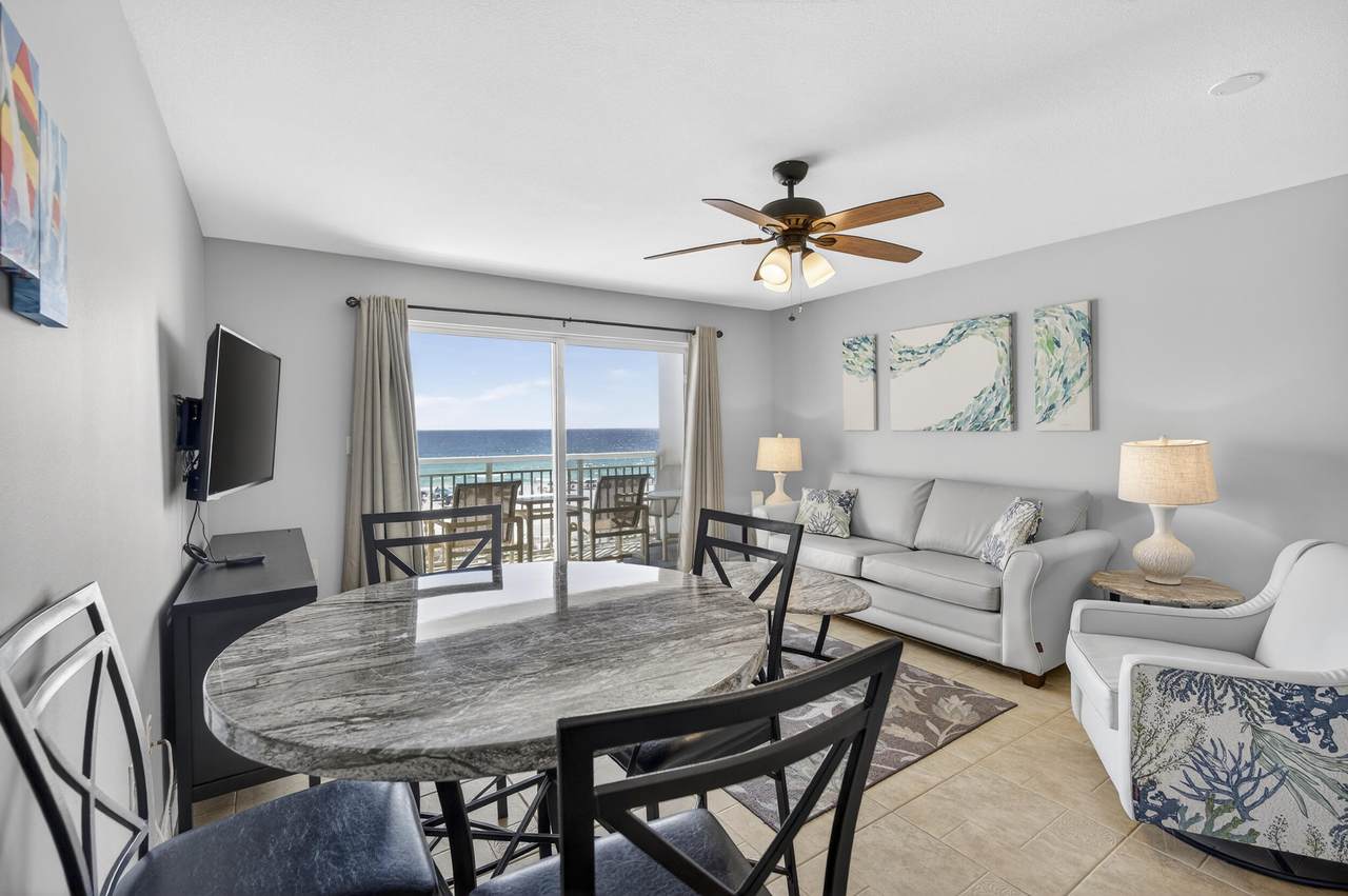 866 Santa Rosa Boulevard - Photo 1