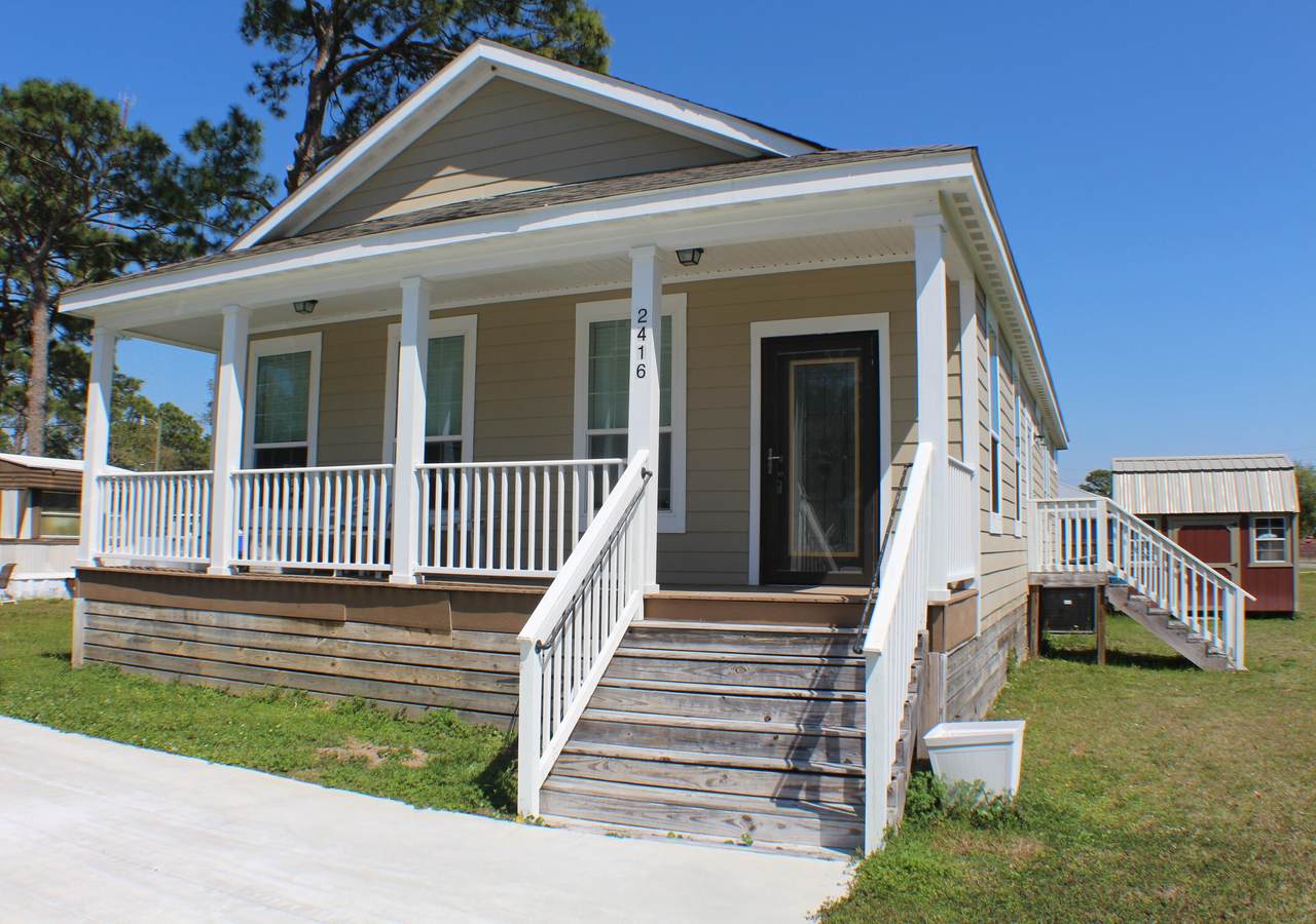 2416 Dorothy Avenue - Photo 1