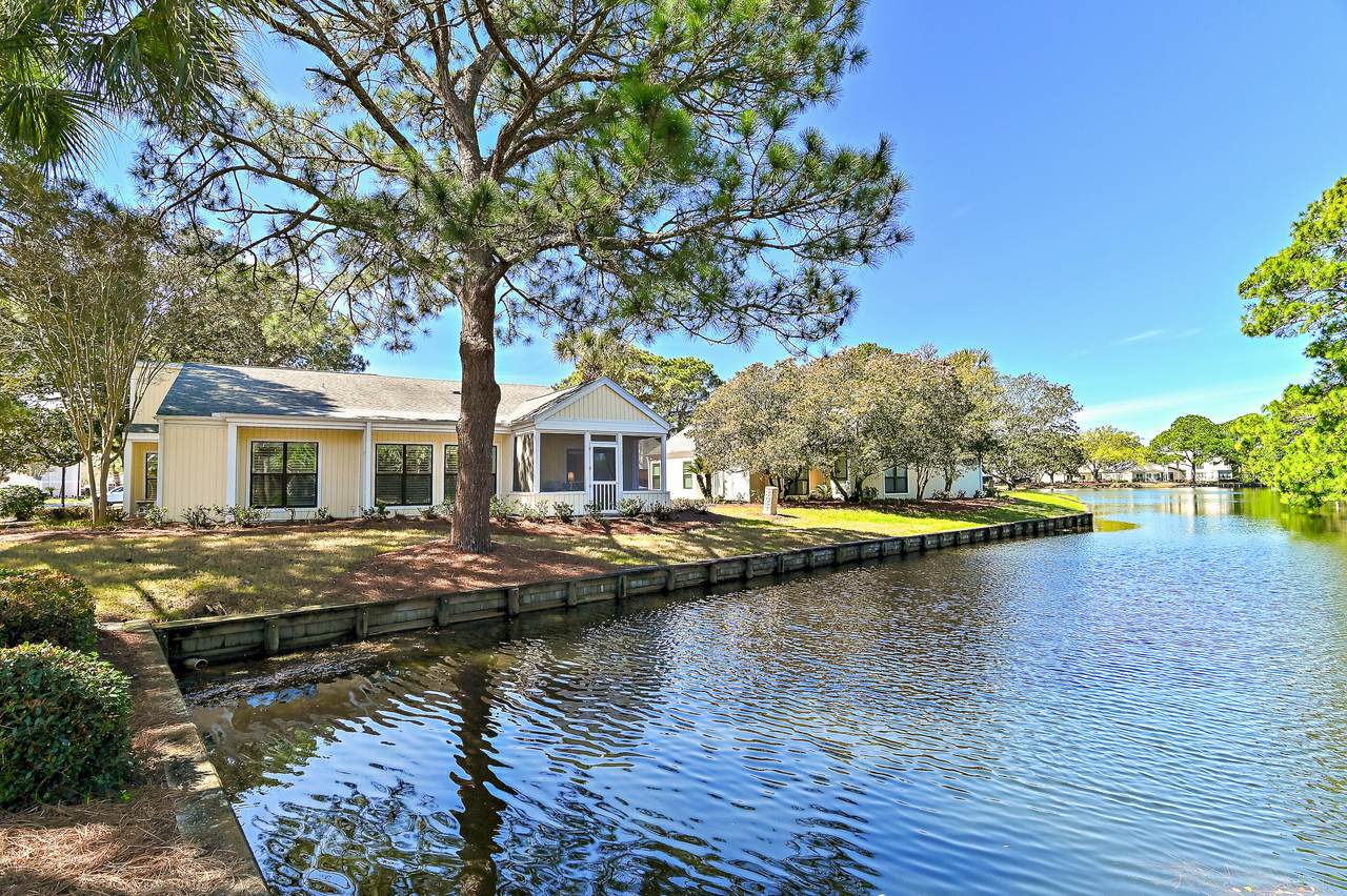 704 Sandpiper Drive - Photo 1