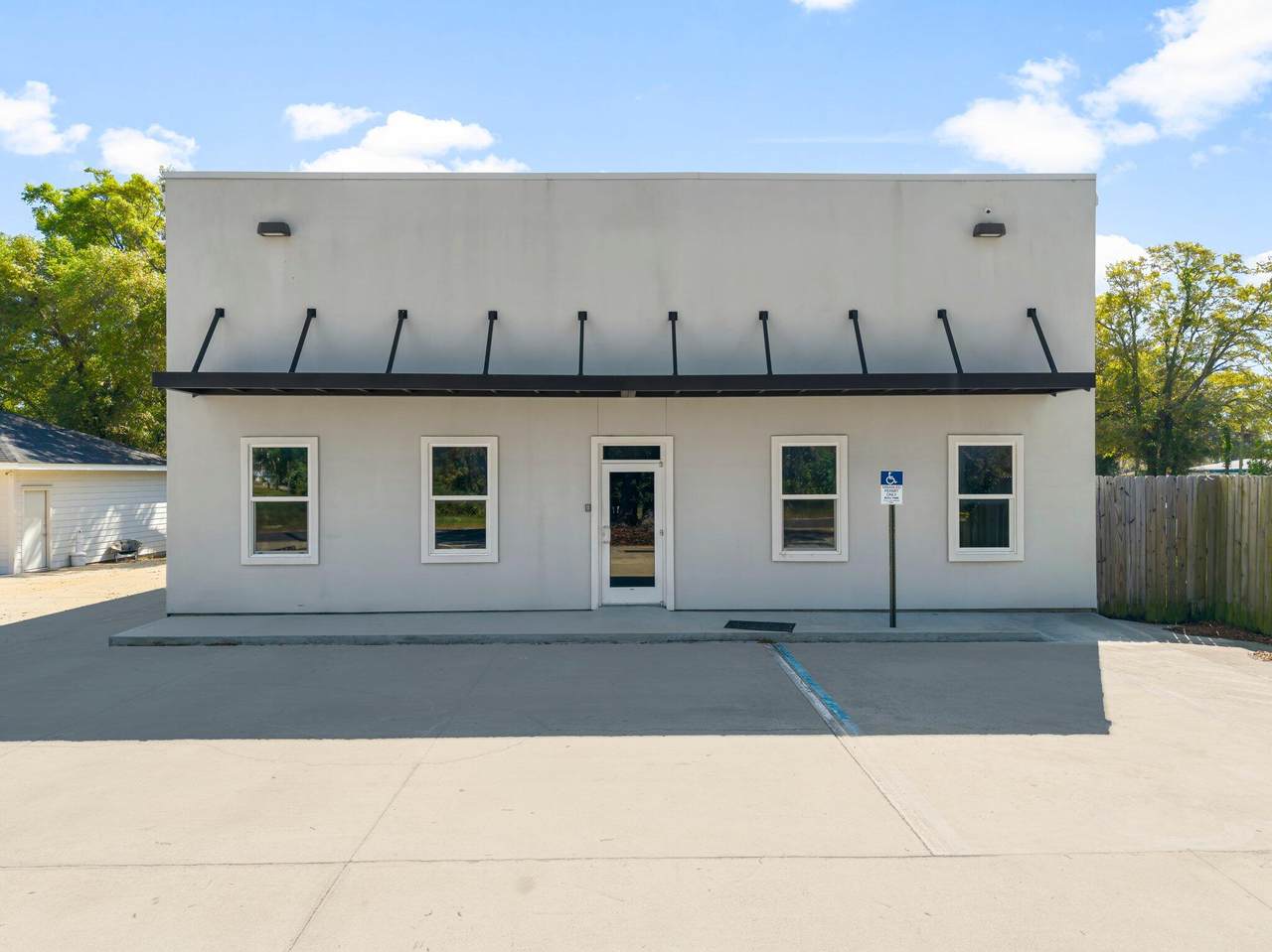 1806& 1808 Brown Avenue - Photo 1