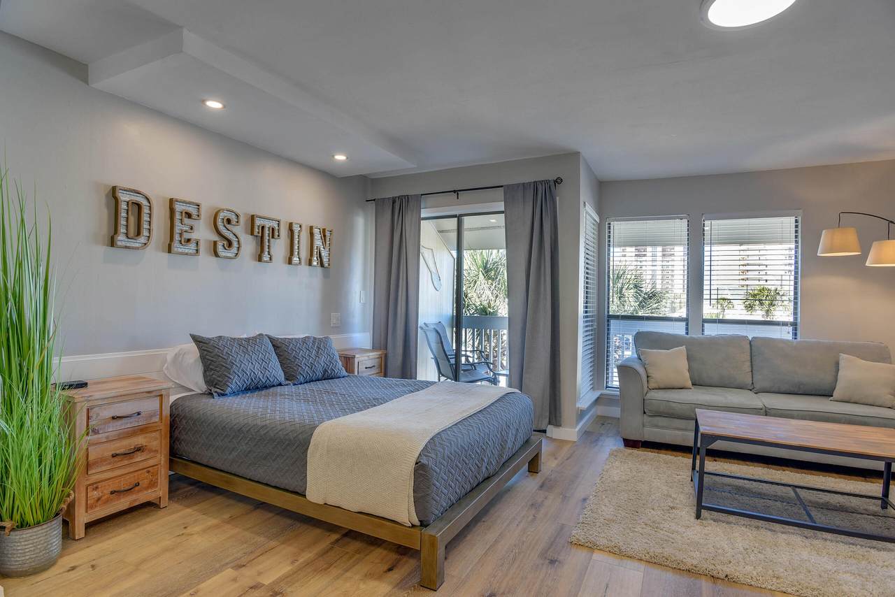 775 Gulf Shore Drive - Photo 1