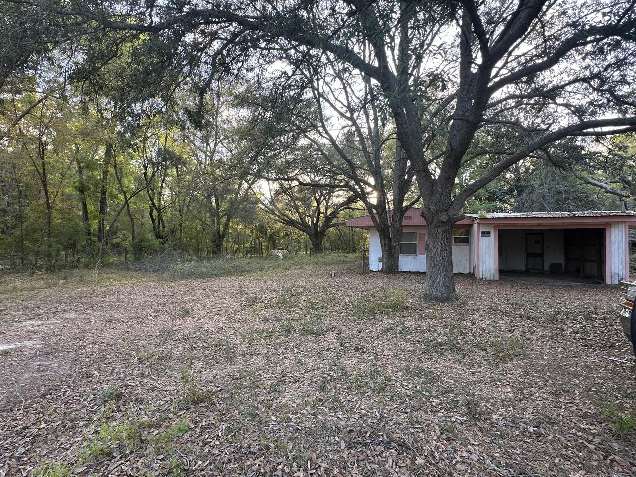 5750 Fl-77 - Photo 1