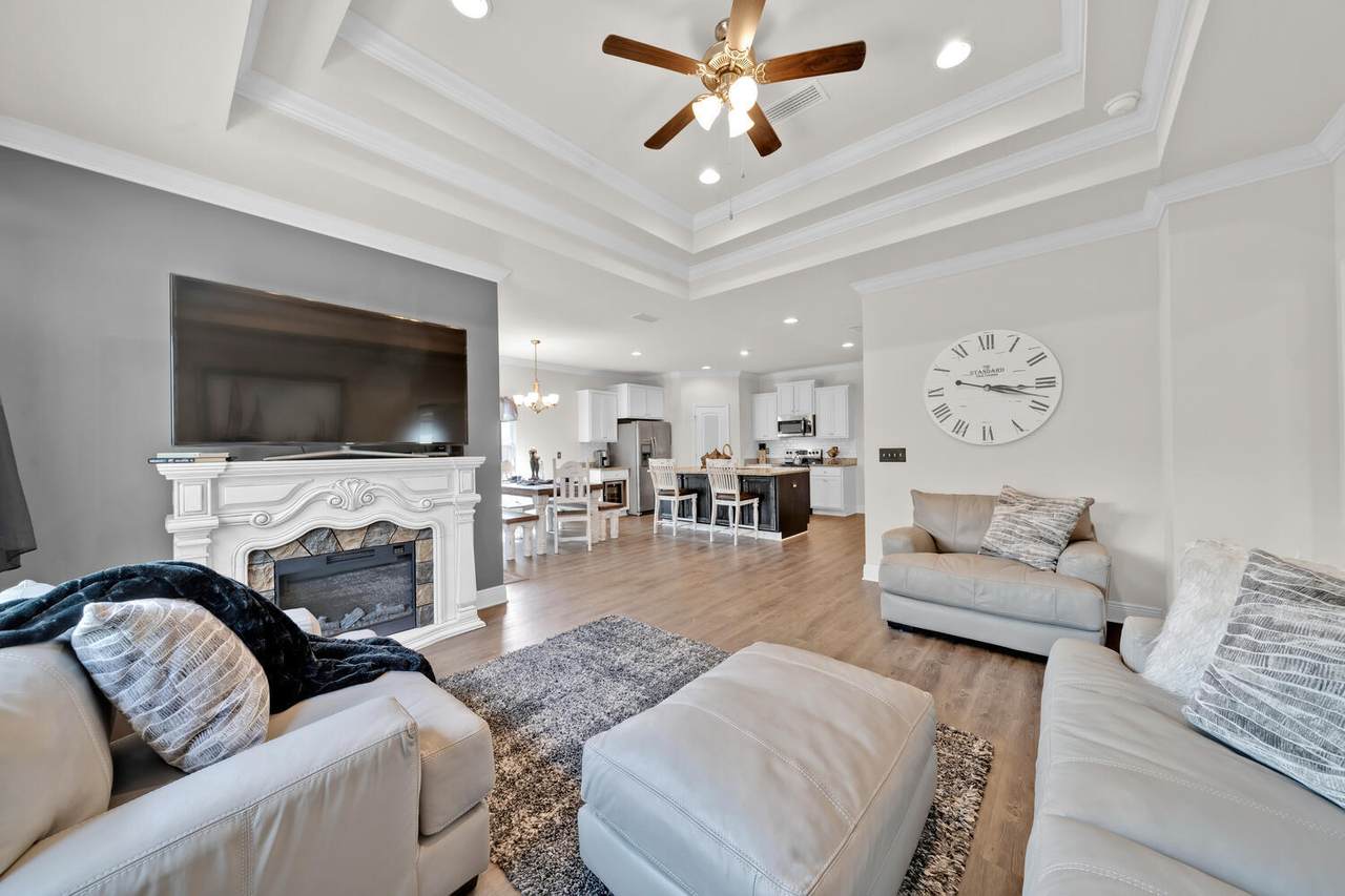 102 Eagle Haven Drive - Photo 1
